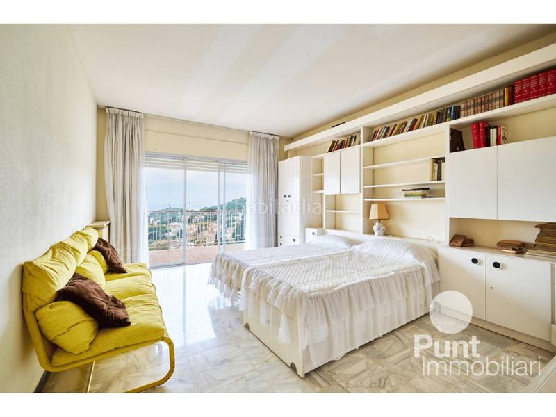 Foto b29af4ee-ee83-4cdc-900a-8b165daea3d5. Chalet con riscaldamento parcheggio piscina in Premià de Dalt