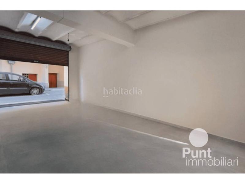 Foto 2ebced6e-ebc7-4de7-9b40-3dbeb0e98df2. Location local commercial dans Premià de Dalt