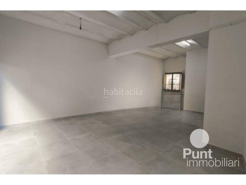 Foto dfd5a9d1-1cee-4c0c-b8ec-35e34c4fce1e. Location local commercial dans Premià de Dalt