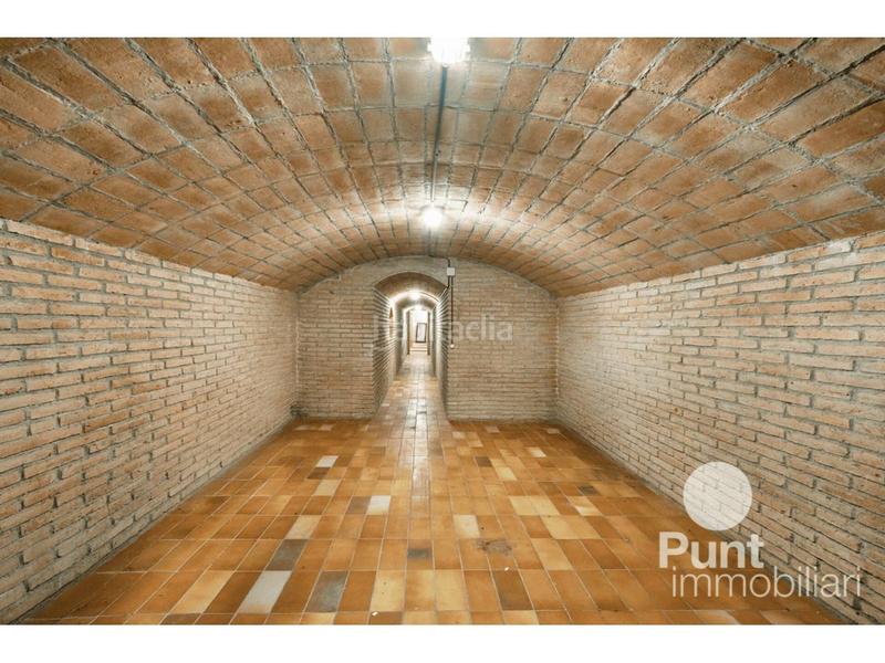 Foto 16b172ee-71fd-4e2a-8999-58fc1f5f9591. Chalet mit heizung parking pool in Premià de Dalt