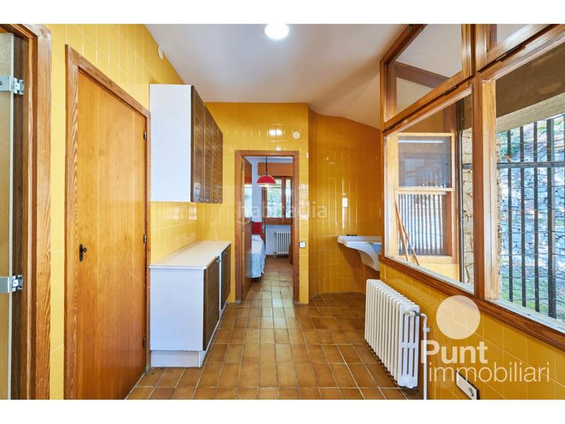 Foto 39db78d0-ff14-4c80-9a7c-0577a50e5c71. Chalet mit heizung parking pool in Premià de Dalt