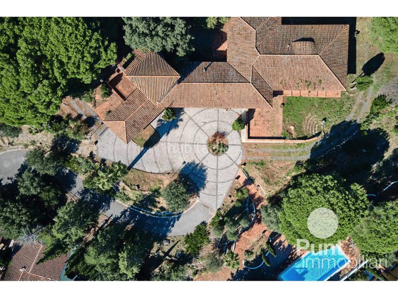 Foto 7ac2f796-7647-40b7-aa3f-a2387d4be1b9. Chalet mit heizung parking pool in Premià de Dalt