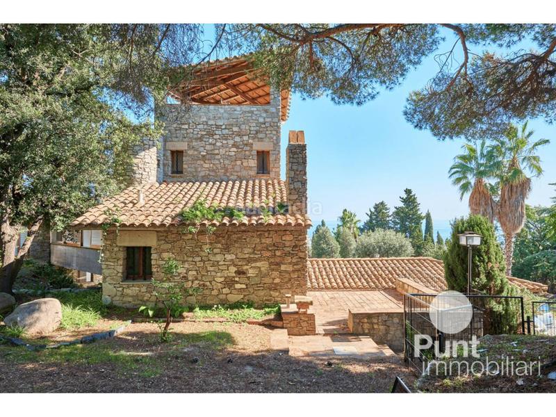 Foto 9b2b053a-22c0-42bd-95b4-d924c45c3322. Chalet mit heizung parking pool in Premià de Dalt