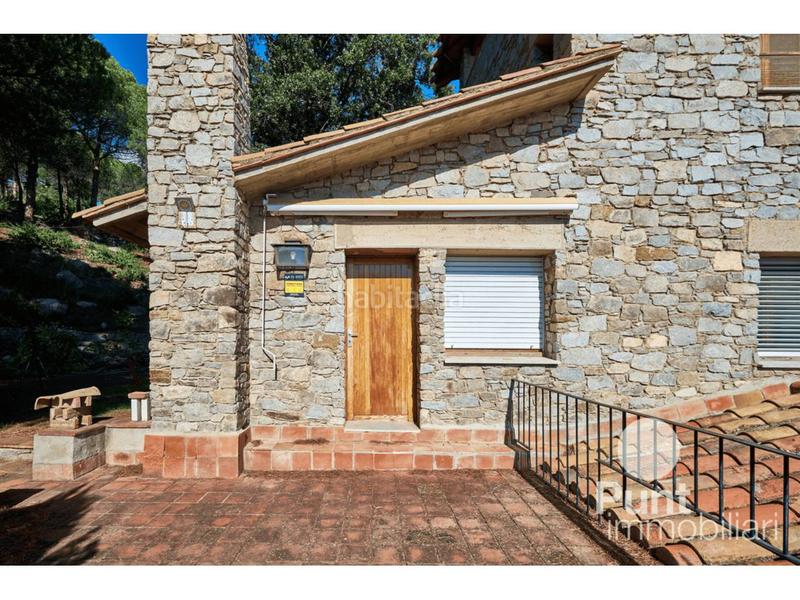 Foto a3080109-8abf-4300-94f5-10c7c5e27429. Chalet mit heizung parking pool in Premià de Dalt