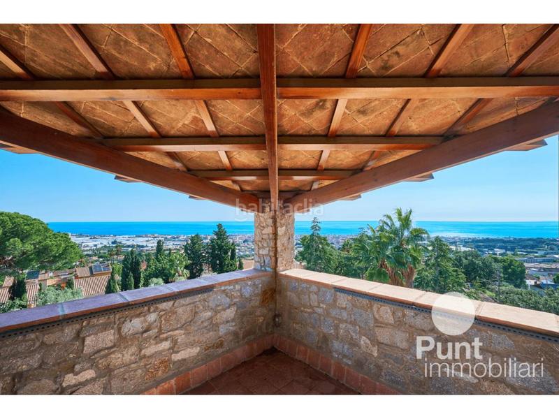 Foto c57f6ee2-a035-4604-bcc7-f09af364334e. Chalet mit heizung parking pool in Premià de Dalt