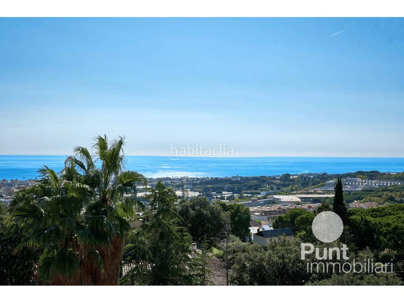 Foto ee1c7a91-4f1f-4930-85fe-bbd0de6a4c1b. Chalet mit heizung parking pool in Premià de Dalt