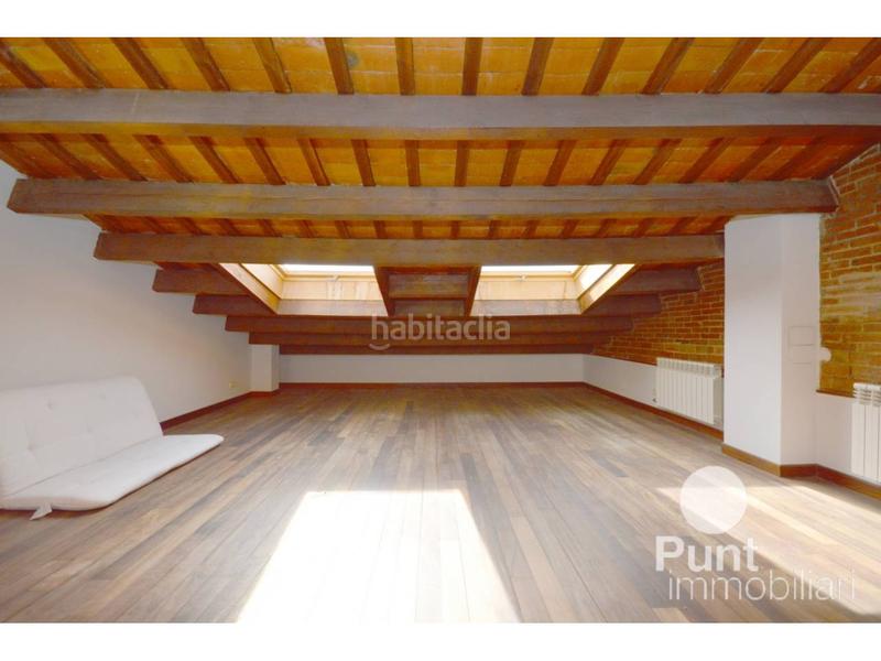 Foto 1436dbc3-5f5a-4453-a3ec-9ff608dd137c. Chalet mit heizung parking in Premià de Dalt