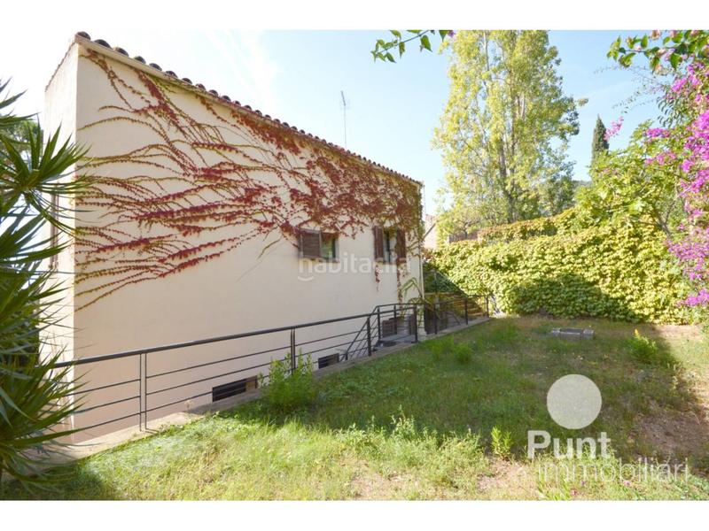 Foto 4889e60f-3dcb-4eb4-a4e2-409bb4b66515. Chalet mit heizung parking in Premià de Dalt