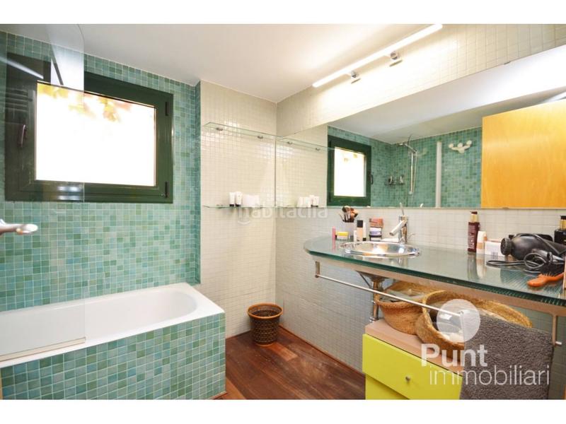 Foto 80cb9c3e-a4f5-4279-9c80-1d38e41e19a8. Chalet mit heizung parking in Premià de Dalt