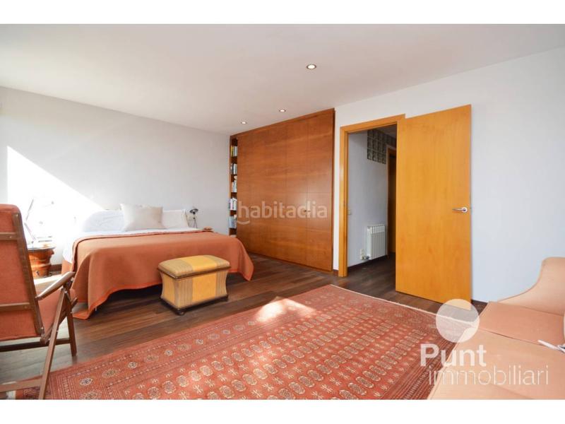 Foto c5d6e3e2-3329-4b3b-ba5e-bf56fe5bc463. Chalet mit heizung parking in Premià de Dalt