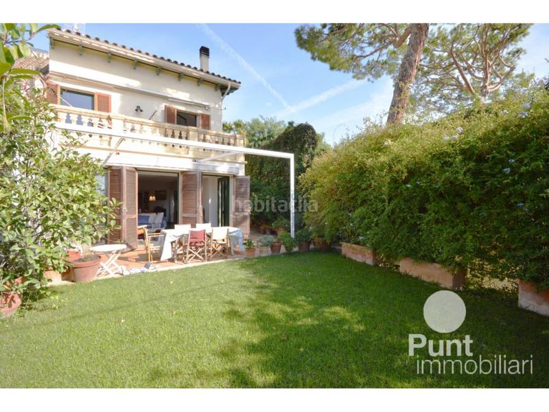 Foto ccb83b59-33d0-42f0-806a-944bdcd09c37. Chalet mit heizung parking in Premià de Dalt