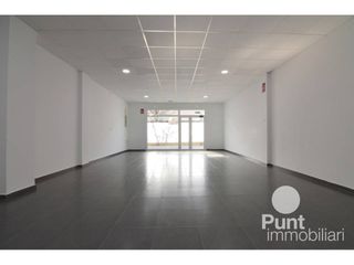 Rent Business premise in Premià de Dalt. Local comercial de alquiler