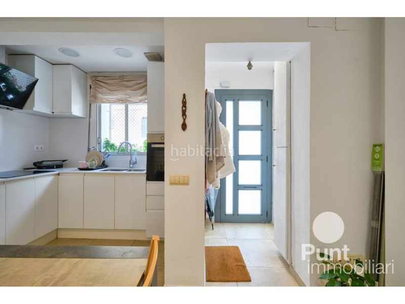 Foto 0c2625ab-8924-4f6c-b0c3-efe301021d1e. Casa amb calefacció a Teià