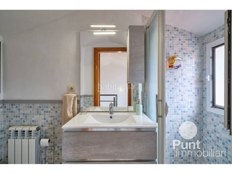 Foto e7a0dab8-8e1f-4c9f-8a28-544d4ef8c45b. Casa amb calefacció a Teià