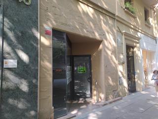 Miete Geschäftsraum  Avenida carlos iii. Pamplona. estupendo local en alquiler en zona prime.