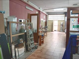 Local Comercial en Calle Manzanera