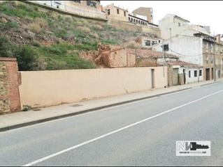 Terreny residencial  Calle mediavilla. Venta terreno urbano barato en calahorra la rioja, de 172m.