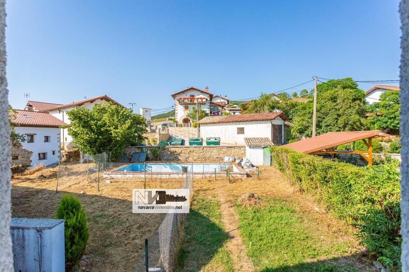 Foto 605a7749-31a7-4ce8-b020-720c7a396176. Casa aparellada amb calefacció piscina a Anue