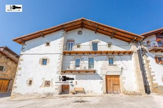 Maison jumelée  Calle san pedro. Casa en venta en burutáin