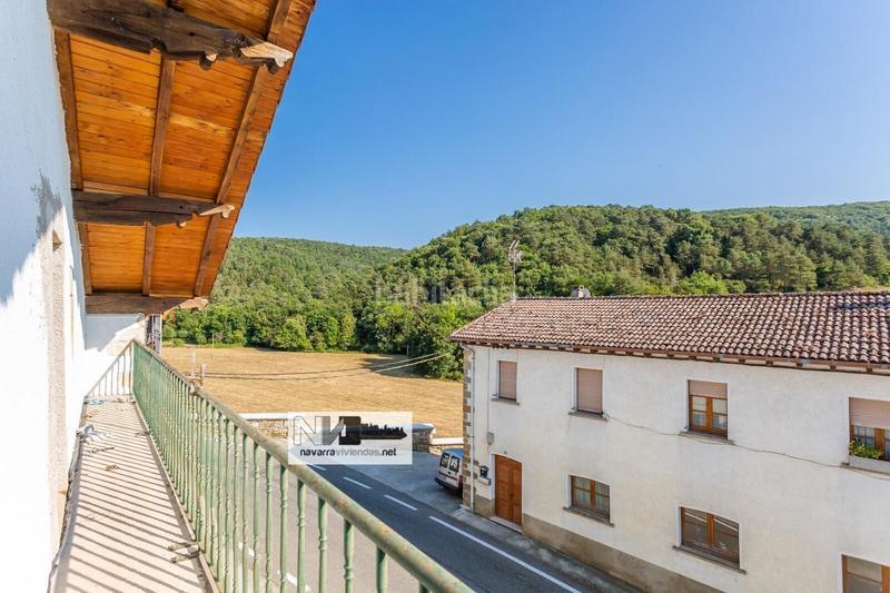 Foto cce1a8ee-b472-452a-a8bf-2f21df7163a4. Casa aparellada amb calefacció piscina a Anue