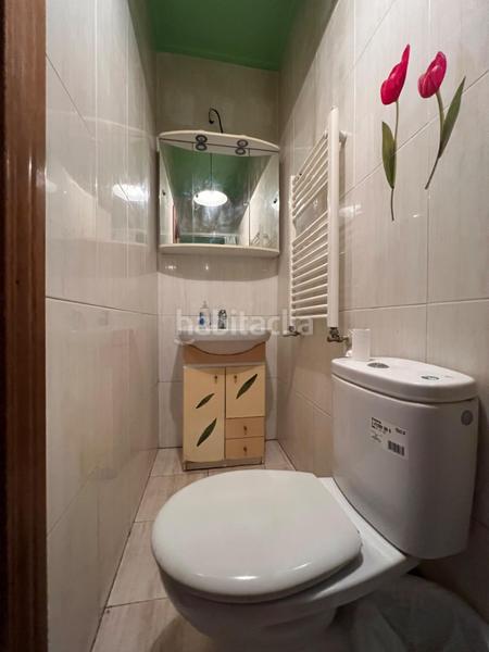 Foto 9928743a-c22f-45c2-8c2c-13b63b460d6a. Piso venta piso San Juan 4 habitaciones 2 baños en Pamplona / Iruña