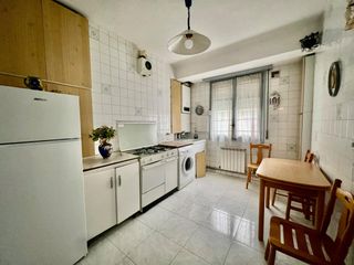 Piso  Calle errotazar. Piso venta errotazar, rotxapea, para reforma total, ascensor