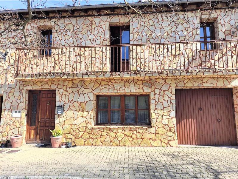 Foto 3f412011-24c1-44d6-9377-b78a18f5d8ac. House with heating in Valle de Elorz / Elortzibar