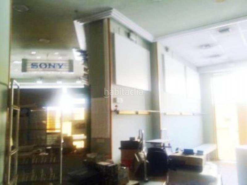 Foto ef61ee7a-ddfd-46bb-99f9-0fbb383eb52e. Local comercial en Segundo Ensanche Pamplona / Iruña