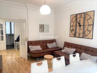Piso  Huesca. Piso en venta en centro, 5 dormitorios.