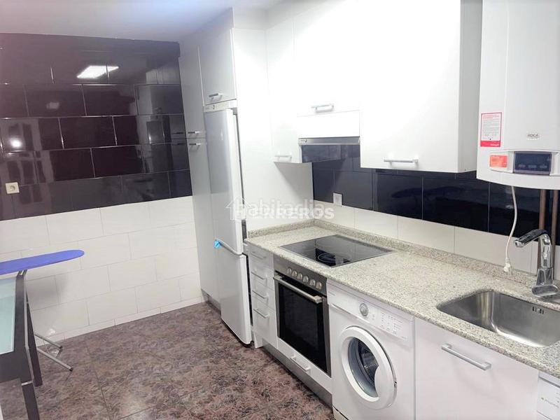 Foto 4f6abaf5-c06f-4b8b-98d0-d094fc3df7ea. Etagenwohnung mit heizung in Jesuitas Logroño