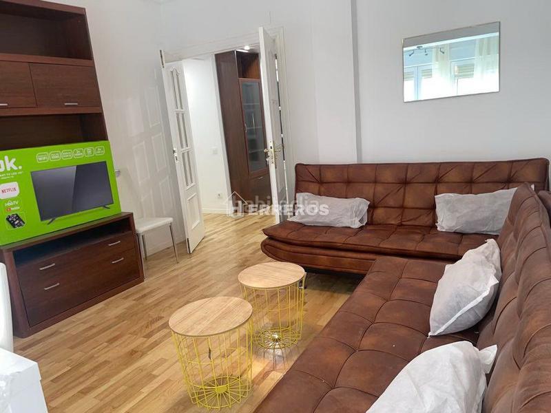 Foto 62edff26-3752-440b-8f7b-c6d4daa22aa0. Etagenwohnung mit heizung in Jesuitas Logroño