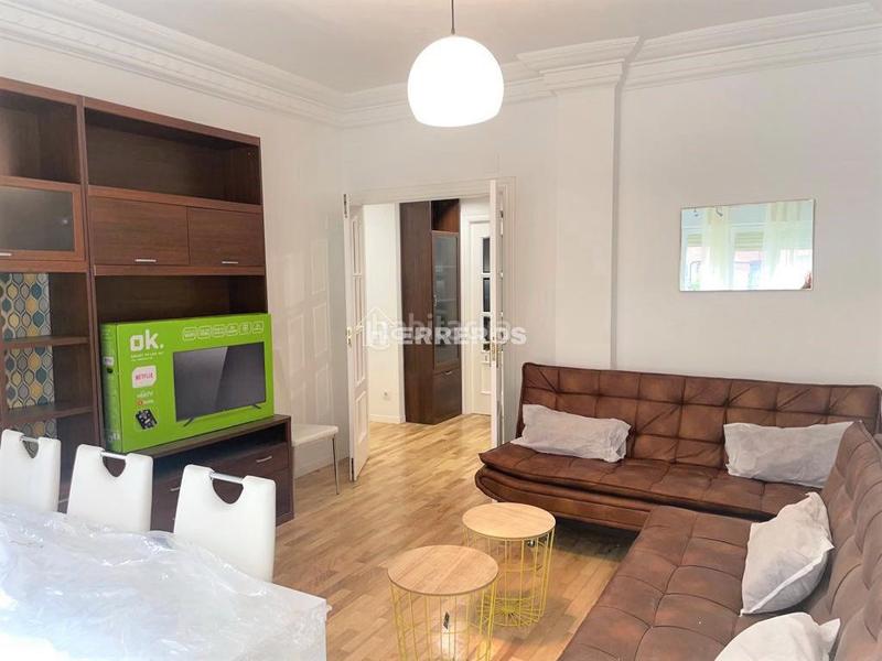 Foto a0b09fdb-e32a-4d95-81bc-a844913e02fc. Etagenwohnung mit heizung in Jesuitas Logroño