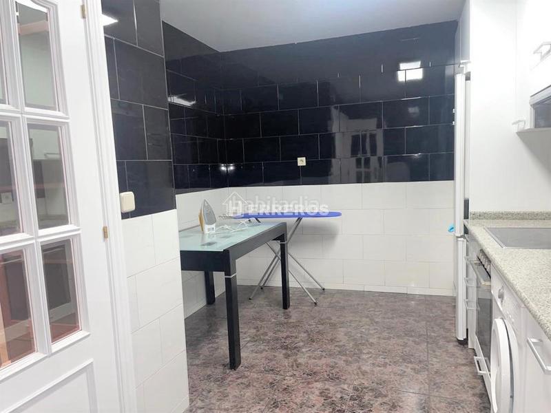 Foto f4b67c41-0513-4a51-9637-297f28674dc2. Etagenwohnung mit heizung in Jesuitas Logroño