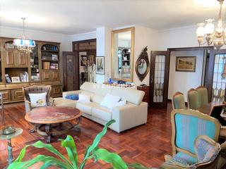 Piso  San anton. Piso en venta en gran vía, 5 dormitorios.