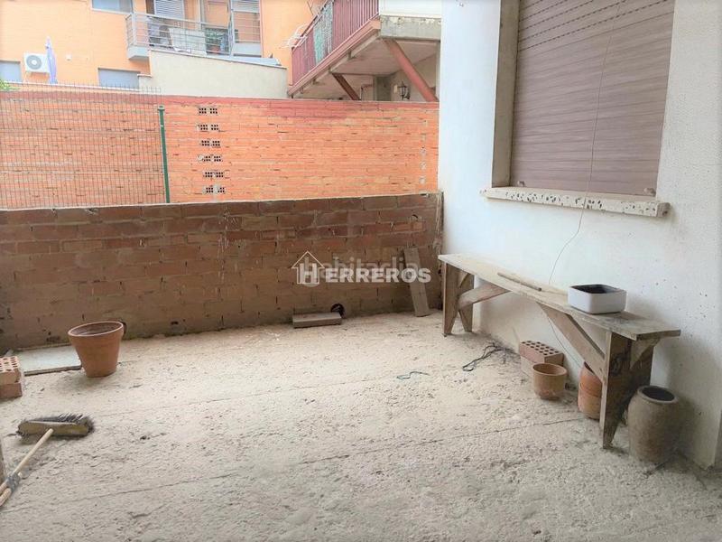 Foto 2356a3c3-107e-47d1-9c44-a77d34022d67. Casa adosada  en venta , 5 dormitorios. en Villamediana de Iregua