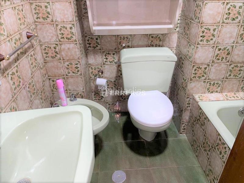 Foto 509cd9a2-b0f0-4eec-a6d6-02a4be9018ee. Casa adosada  en venta , 5 dormitorios. en Villamediana de Iregua