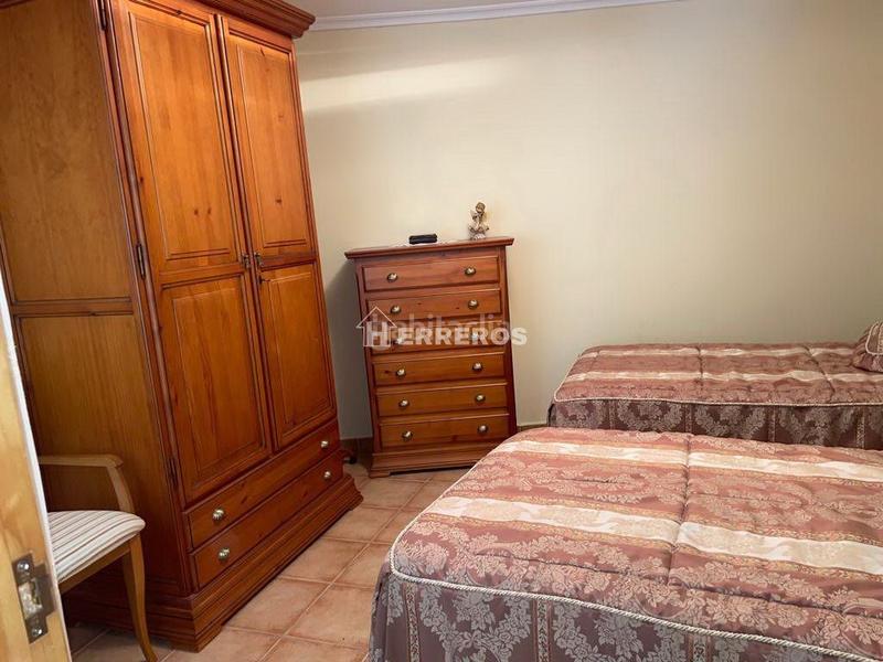 Foto e767078a-8168-4814-8596-56439299b7b9. Casa adosada  en venta , 5 dormitorios. en Villamediana de Iregua