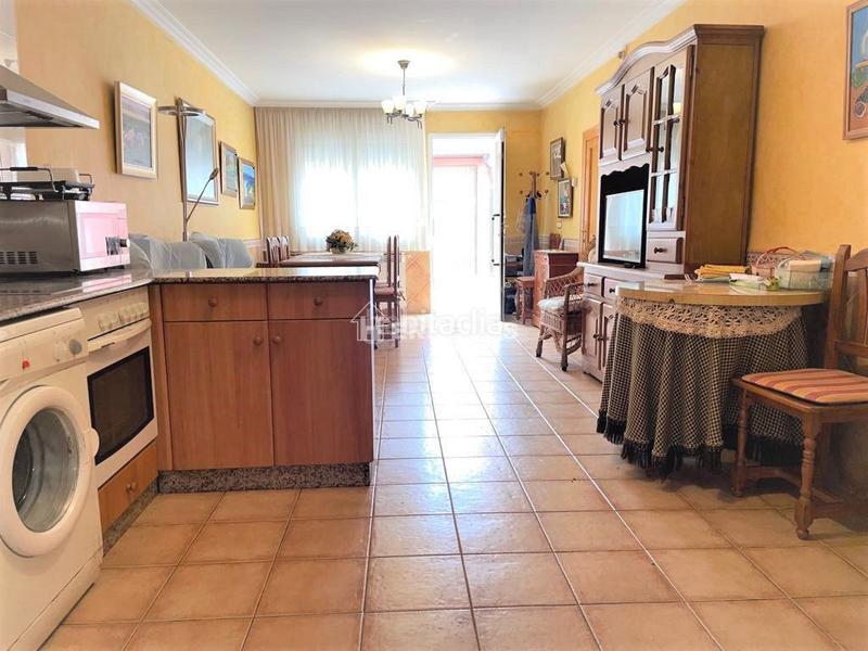 Foto fee29592-fee2-4b86-9b4c-af82414ba8f2. Casa adosada  en venta , 5 dormitorios. en Villamediana de Iregua