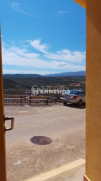 Foto 63de5df5-9881-400a-be48-038b8ebdf7fc. Piso  en venta , 4 dormitorios. en Ausejo