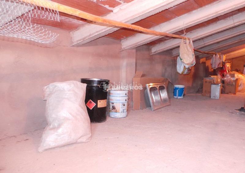 Foto c33828a8-ca1f-413a-aba7-e74d64a49a26. Piso  en venta , 4 dormitorios. en Ausejo