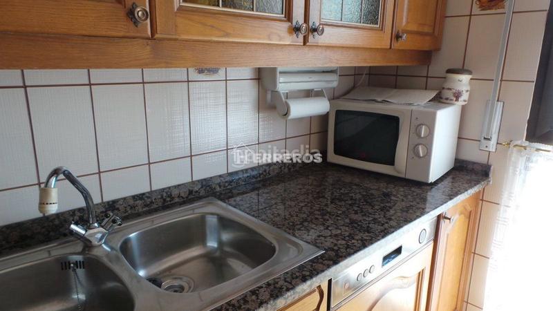 Foto c9e8e1e6-dc0a-4a25-bb5e-9cfce19f91e9. Piso  en venta , 4 dormitorios. en Ausejo