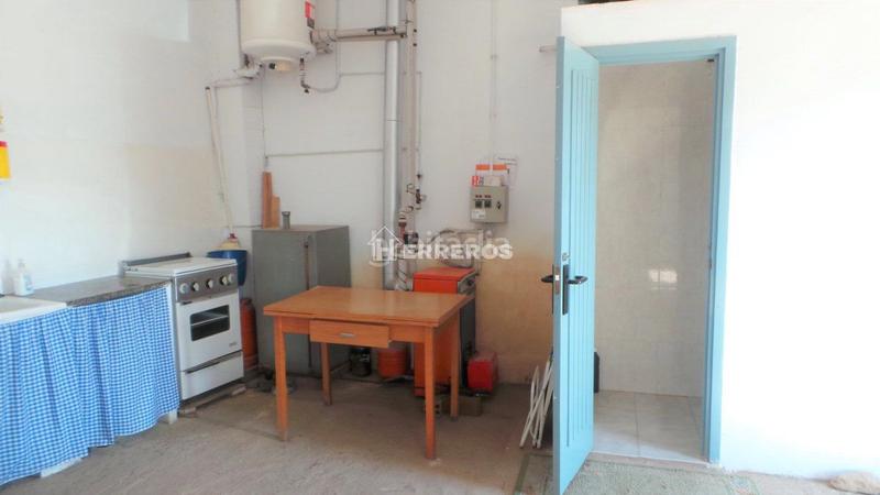 Foto f5ec2137-60b6-4f32-b30d-62518f290d3f. Piso  en venta , 4 dormitorios. en Ausejo