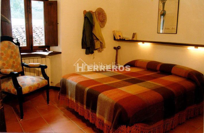 Foto 0027fc9f-7e6b-499c-8a11-f12ccd7bc2b5. Haus mit heizung in Ocón