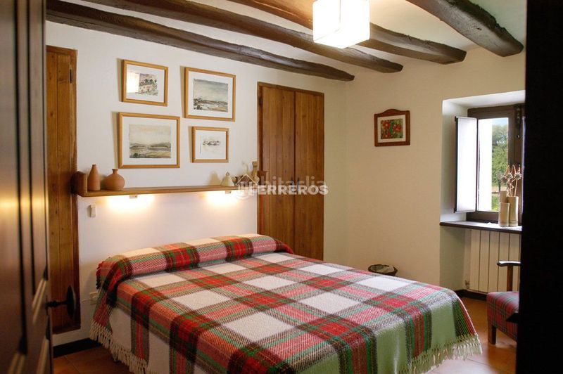 Foto 741ee42b-8861-401d-97ff-c46b179e7fd2. Haus mit heizung in Ocón