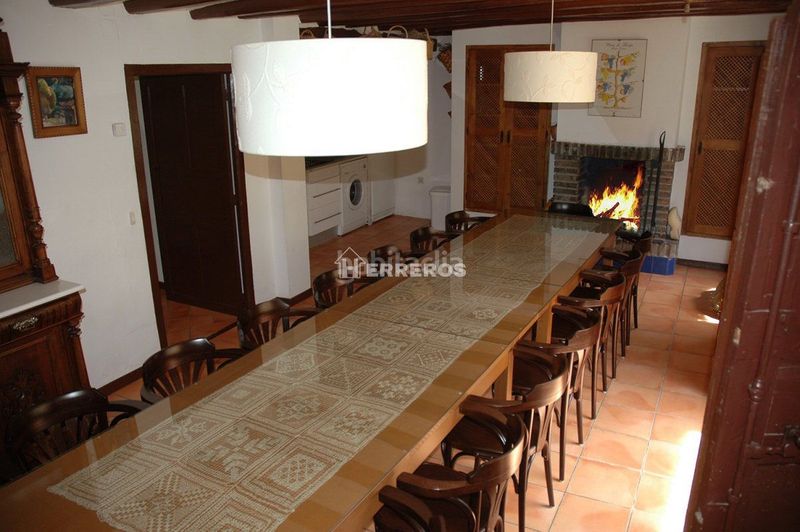 Foto 81bd312d-ebf5-410e-ba12-3d79c89b3012. Haus mit heizung in Ocón