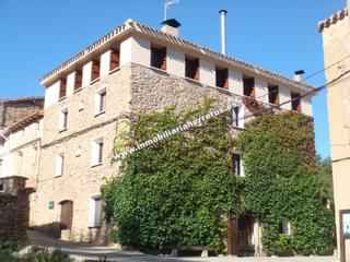 Casa a Ocón. Casa en venta en los molinos de ocon, 8 dormitorios.