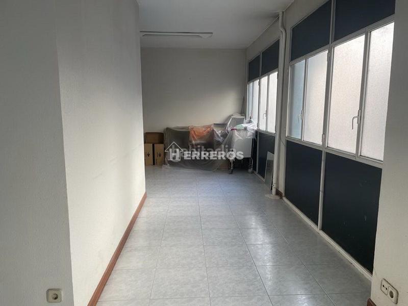 Foto 1856c937-8e97-475d-aca3-4600c3a32b8a. Ufficio in Juzgados Logroño