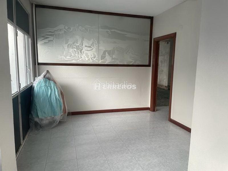 Foto 18a9bb00-7770-48a9-9e5f-f940d4aac878. Ufficio in Juzgados Logroño