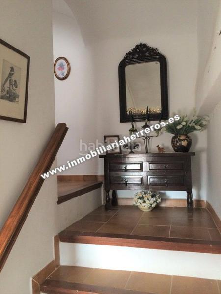 Foto c21ed0b8-77fb-48bf-8695-a2cc74915e3a. Casa adossada amb calefacció aparcament a Viguera