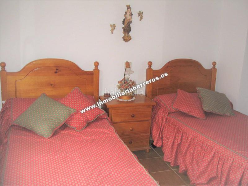 Foto c3e208b2-b230-46a2-8d6e-4553b54fc309. Casa adossada amb calefacció aparcament a Viguera